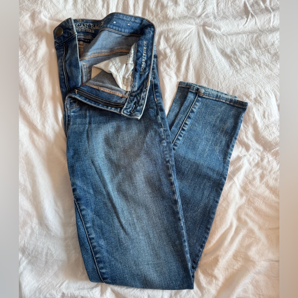 american eagle hi-rise jegging, size: 8 regular , color: blue, worn